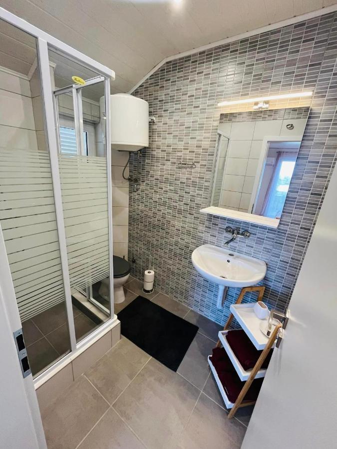 Apartment Bagaric Stari Grad  Esterno foto