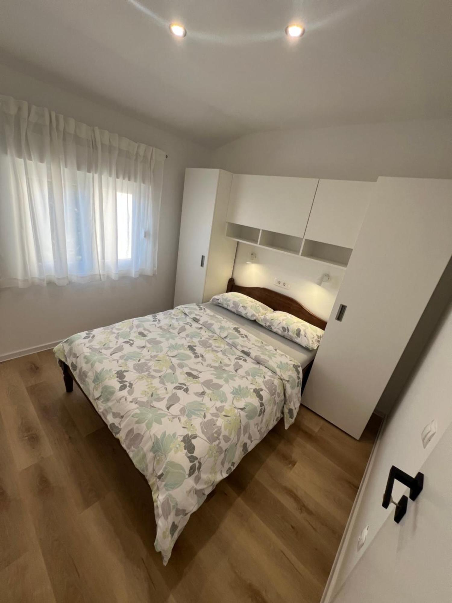 Apartment Bagaric Stari Grad  Esterno foto